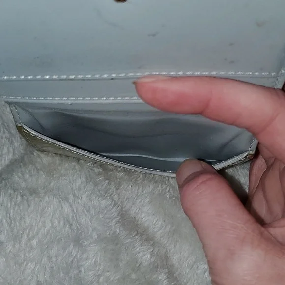 Louis Vuitton Vernis Compact Double Sided Wallet - Picture 7 of 14